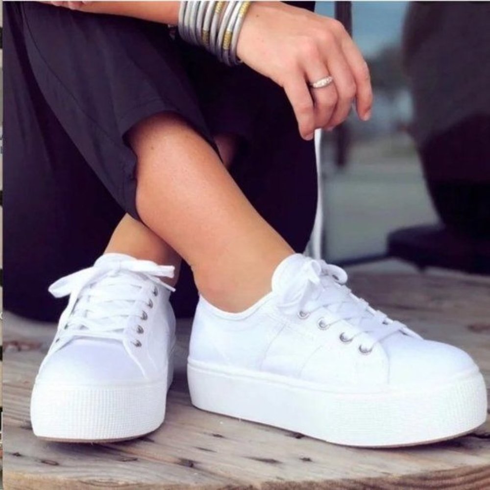 Steve Madden Emmi Platform Lace Up Sneakers White Chunky Canvas Shoes Size 8.5 - Picture 2 of 12